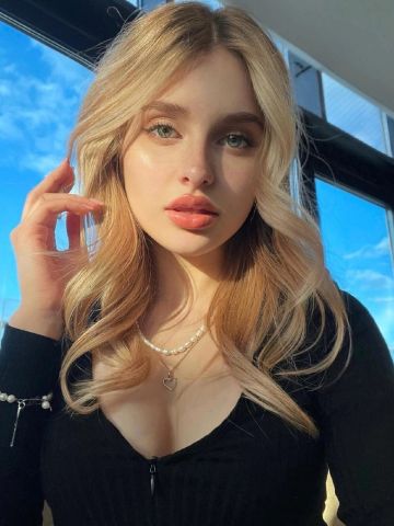 Проститутка Ангелина, 23 года, г. Новая Ладога